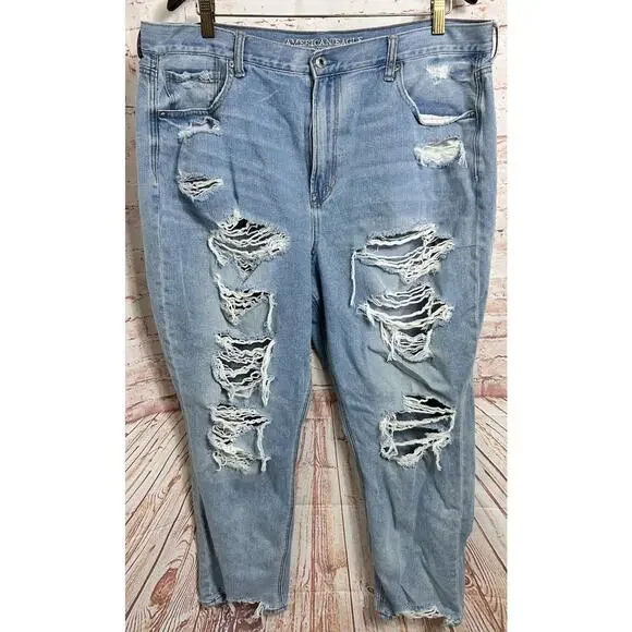 American Eagle Mom Jeans Sz 20 Regular Distressed Torn Medium Blue Wash Raw Hem - Picture 7 of 7